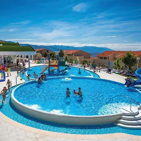 Apartment Awesome In With Outdoor Swimming Pool, Wifi And Swimming Pool *
