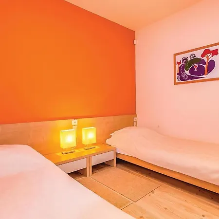 Awesome In With Outdoor Swimming Pool, Wifi And Swimming Pool