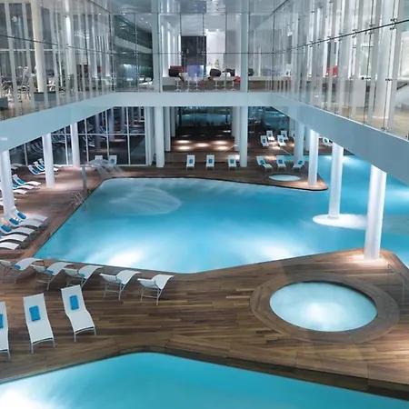 Awesome In With Outdoor Swimming Pool, Wifi And Swimming Pool