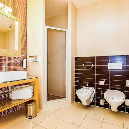 Apartment Awesome In With Outdoor Swimming Pool, Wifi And Swimming Pool Novi Vinodolski
